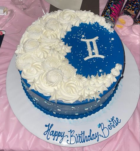 Gemini Cake Designs, Cancerian Birthday Cake, Gemini Birthday Cakes, Star Themed Birthday Cake, Gemini Season Cake, Gemini Cake Birthday, Gemini Szn Cake, Birthday Cake Gemini, Gemini Baby Cake