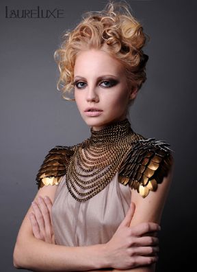 [Shoulder pads] high-end Dior J'dore fuckery. love it goddamit!! Diy Kostüm, Lady Like, Kleidung Diy, 인물 사진, Fantasy Fashion, Mode Inspiration, Corsets, Costume Design, Bling Bling