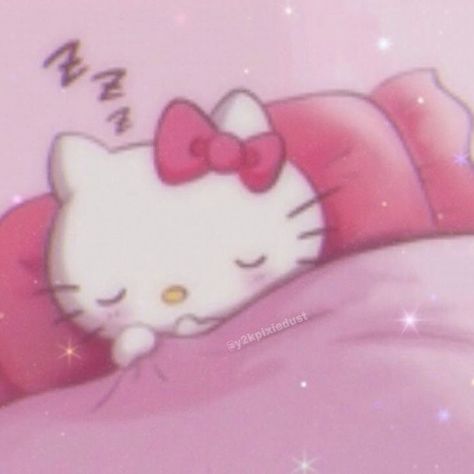 Pfps Discord, Beach Icon, Hello Kitty Aesthetic, Sleeping Kitten, Hello Kitty Art, Hello Kitty Birthday, 90s Cartoons, Pink Hello Kitty, Japan Aesthetic