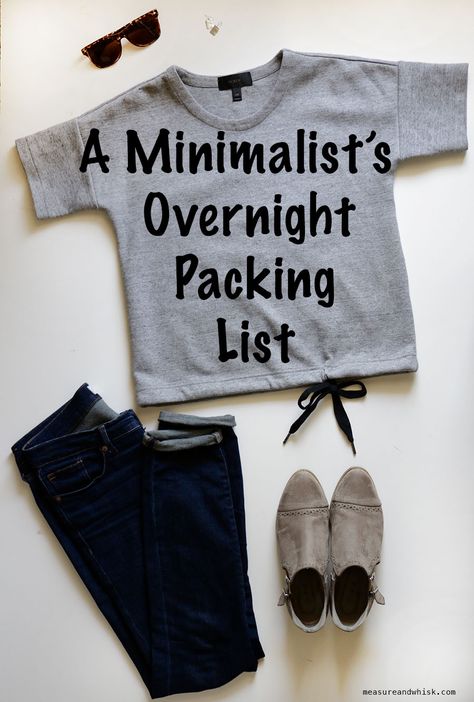 Overnight Essentials Packing Lists, Packing List For Overnight Trip, Packing For An Overnight Trip, Overnight Work Trip Packing, Packing Overnight Bag, What To Pack For Overnight Trip, 1 Night Trip Packing List, Overnight Stay Packing List, What To Pack For An Overnight Hotel Stay