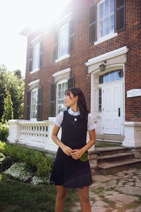 Blue Pinafore Dress, Pinafore Outfit, Prep School Style, Carolina Pinglo, School Pinafore, Light Blue Blouse, School Uniform Kids, Toronto Fashion, Outfits 2023