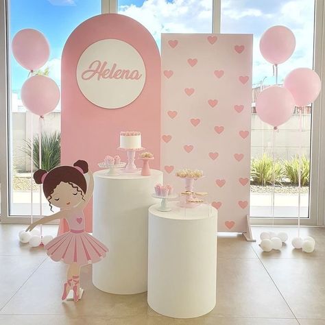 Ballerina Birthday Party Decorations, Ballet Baby Shower, Ballerina Party Decorations, 1st Birthday Girl Decorations, Simple Birthday Party, Ballet Birthday, Baby Birthday Decorations, Ballerina Birthday Parties, Ballerina Party