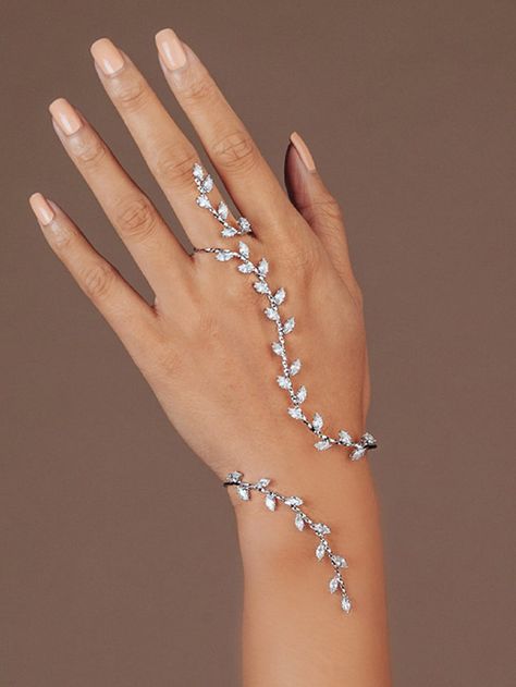 Silver  Collar  Glass   Embellished   Women's Fashion Jewelry Silver Prom Jewelry, Palm Bracelet, Hand Jewelry Rings, Hand Chain Jewelry, Hand Chain Bracelet, Hand Palm, Bangle Jewelry, Prom Jewelry, Hand Bracelet