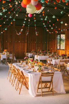 Le mariage champêtre coloré de Sarah et Guillaume - Décoration mariage Pavilion Decorating Ideas, Wildflower Wedding, Wedding Mood Board, Festival Wedding, Wedding Deco, Paper Lanterns, Future Wedding, Garden Party, Diy Wedding