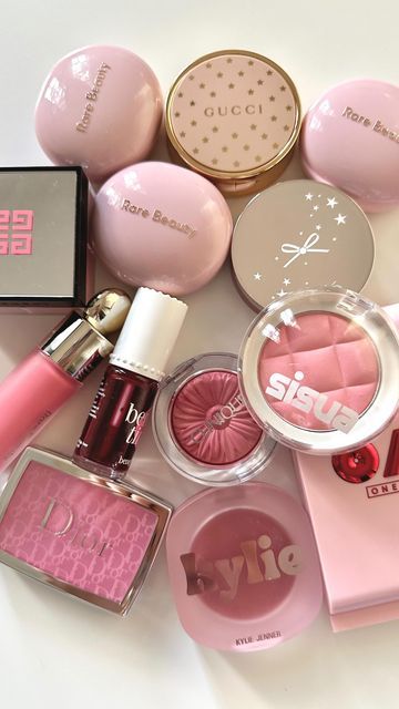 Shivani | Makeup | Beauty | Skincare on Instagram: "Pink (and almost pink 😄) blushes are never enough 🌸🫧✨ @flowerknows_global Strawberry Rococo Embossed Blush in 05 Berry Mary @guccibeauty Blush De Beaute in 03 Radiant Pink @kyliecosmetics Lip & Cheek Glow Balm - Feelings Neutral @ciatelondon Glow-to Blush - Deep Love @roseinc Lip & Cheek Color in Azalea #creamblush #pinkblush #guccibeauty #everydaymakeup #beautycollection #douyinmakeup #cutemakeup #prettymakeup #asianmakeup #liptint #lipproducts #lipswatches #softgirl #glowymakeup #naturalmakeup #easymakeup #moto #makeupfavorites #hypebaebeauty #topshelfbeauty #beautyaesthetic #thealglowrithm #aestheticmakeup" Blushes Aesthetic, Cutesy Makeup, Wonyoung Core, Strawberry Blush, Western Makeup, Blush Aesthetic, Strawberry Rococo, Strawberry Makeup, Dior Blush