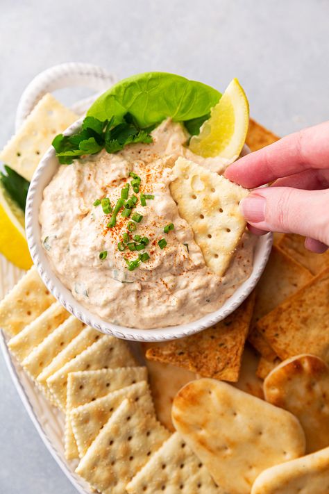 Fish Dip Recipe, Smoked Tuna Dip, Tuna Appetizer, Smoked Fish Dip, Tuna Dip, Smoked Tuna, Healthy Tuna, Florida Gulf Coast, Fresh Tuna