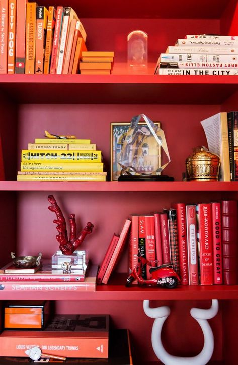 the founder of minibar mixes prints like a pro #SOdomino #furniture #shelf #shelving #orange #red #bookcase Red Bookshelf, Green Painted Furniture, Barber Shop Interior, Colour Crush, Red Shelves, Decor Inspiration Diy, Classic Photography, Manhattan Apartment, Mixed Prints