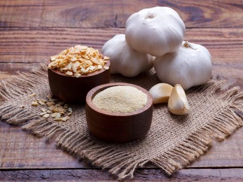 The best garlic powder substitutes are granulated garlic, fresh or minced garlic, garlic salt, garlic juice, and garlic flakes. Other substitutes are onions and shallots. Garlic Health Benefits, Garlic Benefits, Potato Onion, No Salt Recipes, Lower Cholesterol, Fresh Garlic, Garlic Salt, Spice Mixes, Organic Recipes