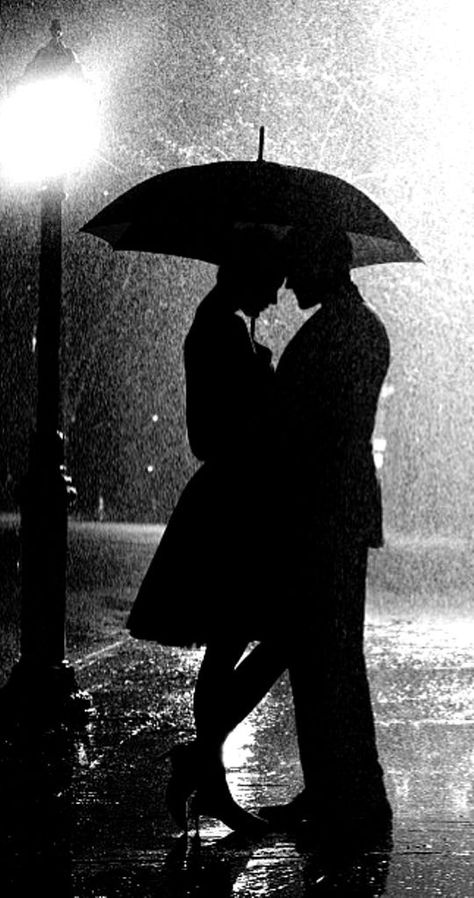 Karim on Twitter: "In The Rain ♡… " Rain At Night, Under An Umbrella, Singing In The Rain, Rainy Night, Foto Art, White Picture, Dancing In The Rain, City Photography, Black White Photos