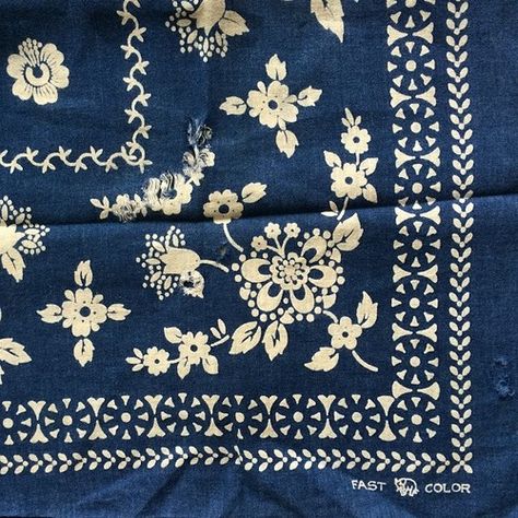 Navy trunk down floral print. #bandanna #elephant #trunkdown Vintage Bandana, Indigo Prints, Bandana Design, Bandana Styles, Pocket Squares, Bandana Print, Scarf Design, Vintage Scarf, Pretty Design