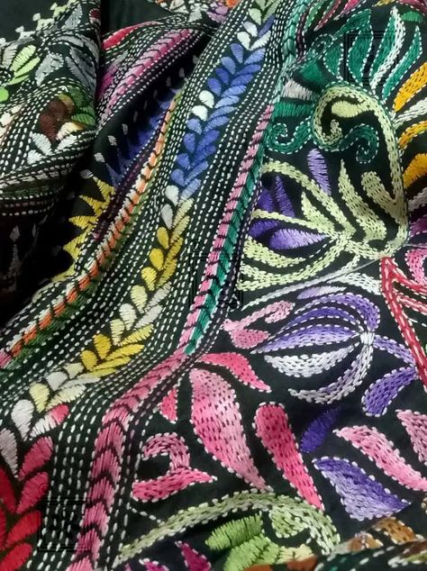 Kantha Stitch Saree - Nakshi Kantha | Online Naksha Kantha Embroidery Designs, Nakshi Kantha Embroidery, Kantha Stitch Embroidery, Nakshi Design, Kantha Work Sarees, Kantha Stitch Saree, Nakshi Katha, Stitch Saree, Kantha Silk