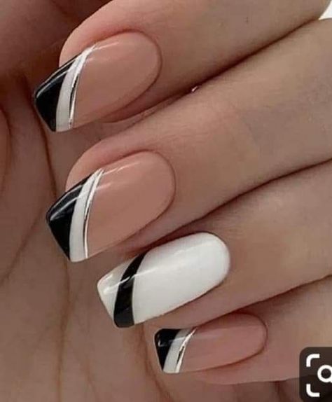 Best Gel Nail Polish, Geometric Nail Art, Square Nail Designs, French Manicure Nails, Alice Wonderland, Popular Nail Designs, Short Square Nails, Geometric Nail, Her Nails