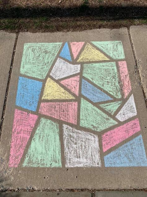 Chalk Activities For Kids, Sidewalk Chalk Activities, Chalk Activity, Chalk Activities, Fun Chalk Art, Ephemeral Art, Sidewalk Chalk Art, Sidewalk Art, Painting Competition