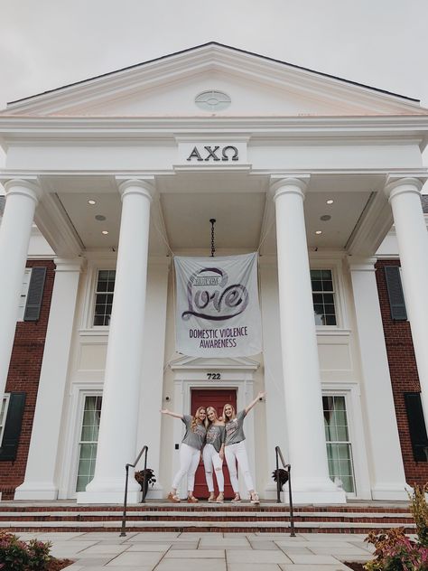 Alpha Chi Omega (Delta Rho chapter) at the University of Arkansas. Brand new sorority house. College Sorority House, Omega Alpha, Chi Omega Sorority, Sorority House, College Sorority, Alpha Sigma Alpha, Student House, Alpha Chi Omega, University Of Arkansas