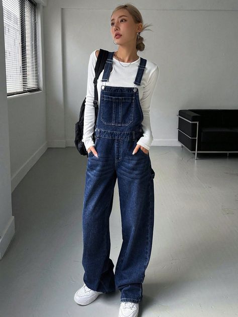 Baggy Overalls Outfit, Salopette Outfit, Jean Overall Outfits, Black Overalls Outfit, Styling Overalls, Denim Overalls Outfit, Overall Outfit, Overalls Outfit, Salopette Jeans