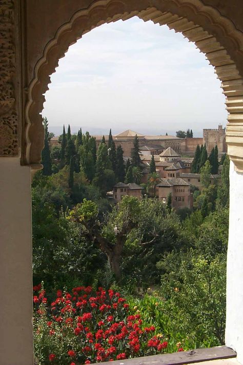 Pretty View Spanish Countryside, Window Views, Pretty View, Alhambra Granada, Character Aesthetics, Amazing Buildings, Photography Classes, Window View, Through The Window