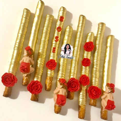 Golden Chocolate Pretzel Rods Football Pretzel Rods, Pretzels Sticks, Pretzel Ideas, Valentine's Goodies, Chocolate Covered Pretzel Sticks, Chocolate Pretzel Rods, Golden Chocolate, Rice Crispie, Brownie Treats