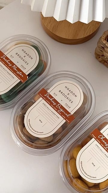 Dessert Label Design, Cookie Label Design, Food Business Packaging, Cookies Label Design Stickers, Soft Cookies Packaging, Cookies Label Design, Bakery Label Design, Cookies Marketing, Cookies Packaging Ideas