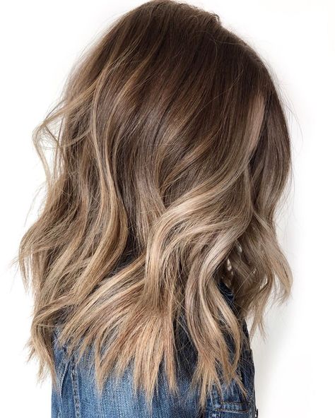 Brown Hair Shades, Kadeřnické Trendy, Brown Hair With Blonde Highlights, Brown Hair Balayage, Balayage Brunette, Hair Shades, Brown Blonde Hair, Brown Hair With Highlights, Short Hairstyle