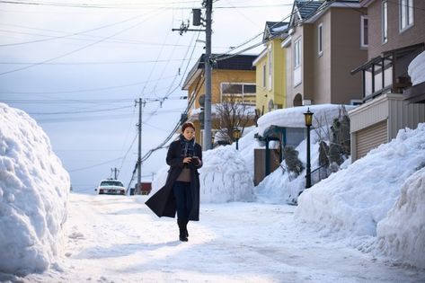 [Photos] New Stills Added for the #koreanfilm "Moonlit Winter" Moonlit Winter Movie, Moonlit Winter, Kim Hee Ae, Queer Cinema, Winter Movies, Kim Hee-ae, Japan Winter, Hidden Movie, Winter Set