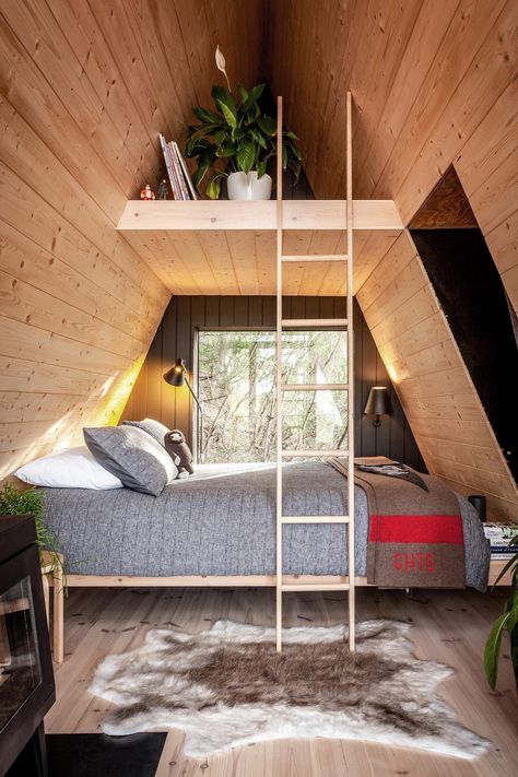 A-frame Interior, Modern A Frame Cabin, A Frame Cabins, Local Architecture, A Frame House Plans, Tree House Designs, Air Bnb, A Frame Cabin, Attic Bedroom