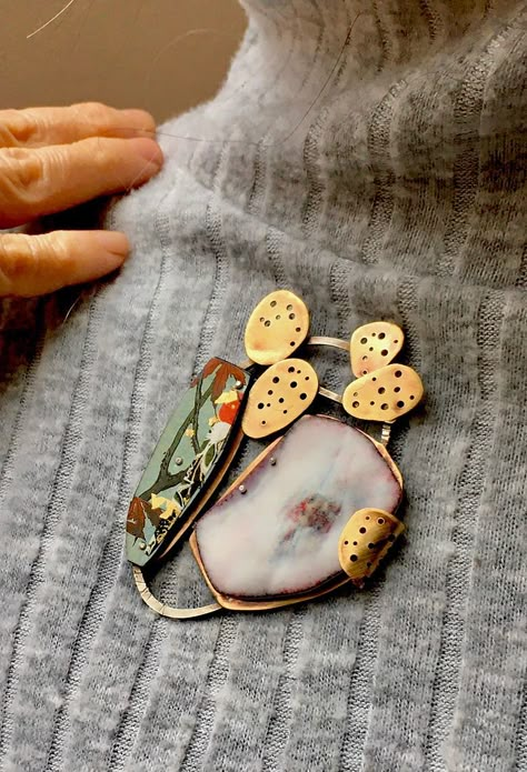 Lauren Pollaro Art Jewelry Wearing Brooches, Contemporary Brooch, Torch Fired Enamel Jewelry, Rivet Jewelry, Exhibition Ideas, Contemporary Jewellery Designers, Beach Jewelry Boho, Contemporary Jewelry Design, Mixed Media Jewelry