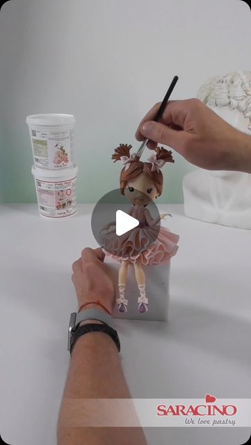 Fondant Art, Fondant Figures Tutorial, Making Fondant, Cute Doll, Fondant Figures, Instagram Baby, Make It Easy, Kids Clipart, Doll Tutorial