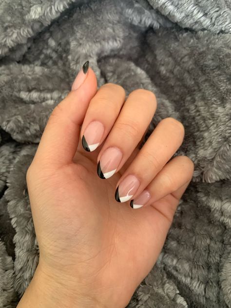 White Nail Tips, Black And White French, White French Nails, Black White Nails, Black French Tips, White French Tip, Her Nails, Tip Nails, White Nail