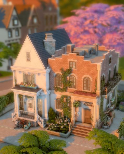 LOLLISIMSI on Tumblr Sims 4 Britechester Cc, Ts4 Britechester, Sims 4 Townhouse Interior, Sims 4 Britechester House, Sims 4 Newcrest Community Lots, Britchester House Sims 4, Sims 4 Britechester Build, Britechester Sims 4, Sims Townhouse