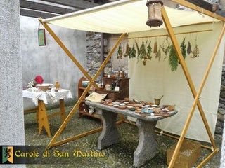 Craft Booth Design, Market Tent, Patio Images, Macrame Hanging Chair, Hanger Bolts, Market Stands, Garden Poles, Shelving Design, Camp Furniture