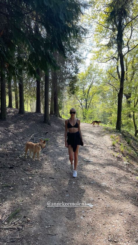 Walk Asthetic Pics, Walking Asthetic Pic, Running Vibes, Hiking Picture Ideas, Running Fits, Dog Activity, Outdoors Aesthetic, Running Aesthetic, 10k Steps