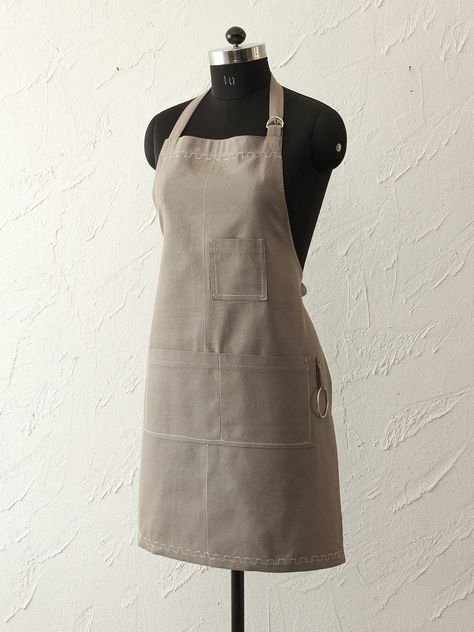 Barista Apron Design Coffee Shop, Brown Apron Cafe, Cafe Apron Aesthetic, Apron Aesthetic, Cafe Apron, Spa Uniform, Barista Apron, Apron Design, Food Illustration Art