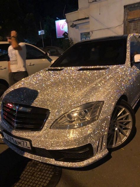 Sparkly Car Wrap, Iphone Car Wallpaper, Wallpaper Iphone Luxury, Wallpaper Iphone Car, Prom Cars, 8 K Wallpaper, Cars Wallpaper Iphone, Baddie Cars, Bmw Car Wallpaper