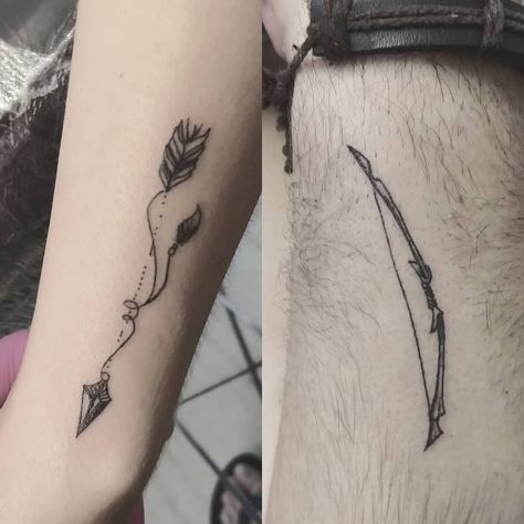 Arrow Tattoo On Finger, Arrow Tattoo Meaning, Bow Arrow Tattoos, Arrow And Bow, Bow And Arrow Tattoo, Arrow Tattoo Finger, Married Couple Tattoos, Tattoo On Finger, Meaning Of Arrow Tattoo