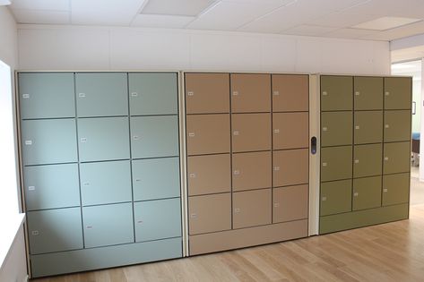 Nyc Office, Sports Locker, Employee Lockers, Office Lockers, Smart Building, Smart Office, Interior Design School, Interior Design Resources, Salvation Army