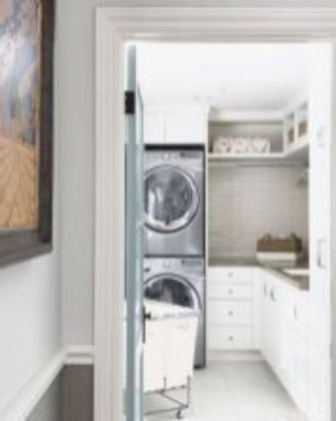 Inspiring small laundry room design ideas in spring 2019 31 Small Laundry Room Design Ideas, Small Laundry Room Design, Laundry Room Pantry, Small Utility Room, Laundry Room Design Ideas, Laundry Makeover, Stacked Laundry Room, Laundry Room/mud Room, Pantry Laundry Room