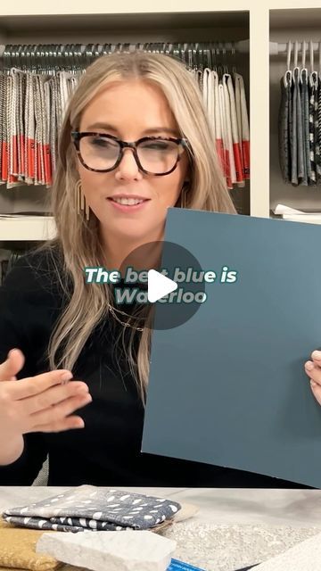 Andrea Jeffery on Instagram: "This paint color is GORGEOUS! 🤩 See how we make Waterloo (the best blue) work in a space by pairing it with marble & LVP floors. ✨Sherwin-Williams 9141✨ SAVE this video to watch it later! #paint #paintcolors #accentwall #interiordesign #blueaesthetic #michelettimedia" Sherwin Williams Waterloo Paint, Sherwin Williams Waterloo Bedroom, Waterloo Sherwin Williams Living Room, Bunglehouse Blue Sherwin Williams Coordinating Colors, Alabaster Sherwin Williams With Blue, Sw Waterloo Bedroom, Bm Blue Heather, Sw Waterloo Paint, Sherwin Williams Delft