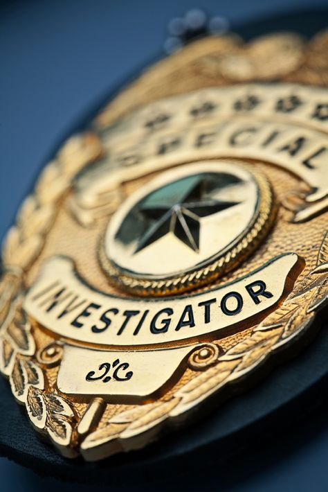 Special Investigations Badge - NY Private Investigator - Executive Investigations - www.prvteye.com Cheating Spouse, Social Control, Security Training, Detective Series, Private Detective, Child Custody, Detective Agency, Free Classified Ads, Private Investigator