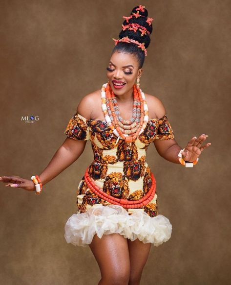 Material Styles For Ladies, Nigerian Traditional Attire, Isi Agu, Nigerian Traditional Dresses, Material Styles, Nigerian Wedding Dresses Traditional, Igbo Traditional Wedding, Igbo Bride, Igbo Wedding