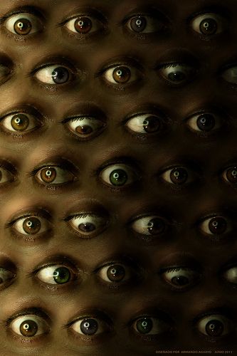 Cool Eye Pictures, Eyes Close Up, Eyes Concept Art, Wall Of Eyes, Eye Horror, Eye Background, Weird Eyes, Eyes Scary, Multiple Eyes