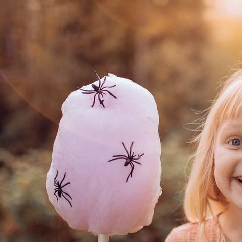 Lindsay 🌈 In Alaska on Instagram: "Spiderweb candy floss ✨ This might be the simplest (easiest?) DIY I've ever shared but it's poyyyyyfect for little Halloween parties ✨🕷️🕸️ Saoirse was SUPER into it. PS. This machine was cheap and it's a beast. #halloween #halloweendiy #halloweencrafts #halloweendecor #halloweenparty #fall #october" Cotton Candy Spider Webs, Candy Pop, Candy Floss, Spider Web, Cotton Candy, Halloween Diy, Halloween Crafts, Diy For Kids, Halloween Party