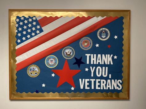 Veterans Day Elementary, Office Bulletin Boards, November Bulletin Boards, American Flag Crafts, Veterans Day Celebration, Veterans Day Activities, Work Bulletin Boards, Art Bulletin Boards, November Activities