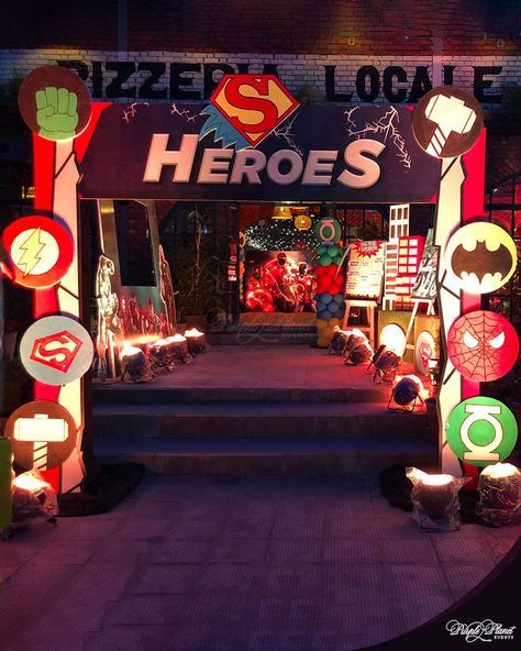 Avengers Theme Birthday Party, Superhero Theme Party Decorations, Avengers Theme Birthday, Avengers Decorations, Avengers Birthday Party Decorations, Superhero Party Decorations, Marvel Birthday Party, Classroom Christmas Decorations, Superhero Decorations