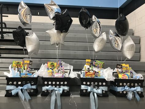 Highschool Basketball, Senior Night Ideas, Senior Night, Night Ideas, Gift Basket, Tissue Paper, A Team, Balloons