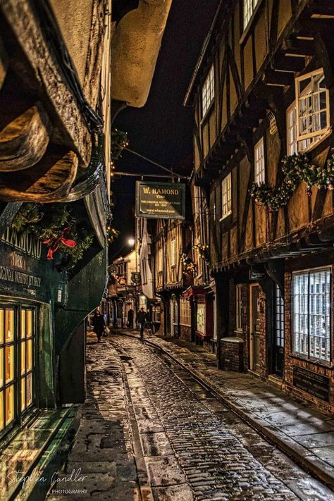 York Shambles, Shambles York, Whitby England, The Shambles, York Uk, Medieval England, Fantasy Story, England Uk, Yorkshire England