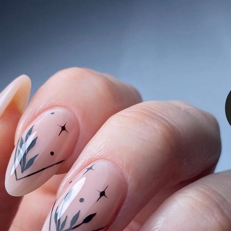 Practical Magic Inspired Nails, Practical Magic Nails, Nail Goals, Magic Nails, Grunge Nails, Spring Florals, Black Lines, Practical Magic, Magpie