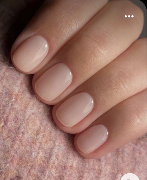 Machiaj Smokey Eyes, Natural Nails Manicure, Nails Trend, Milky Nails, Subtle Nails, Work Nails, Casual Nails, Nagel Inspo, Cat Kuku