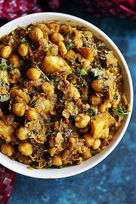 Chickpea Potato Curry Chickpea Potato Curry, Chana Aloo, Rice And Chickpeas, Chickpeas And Rice, Potato Chickpea Curry, Chickpea And Rice, Chickpea Potato, Curry With Potatoes, Chickpea And Potato Curry