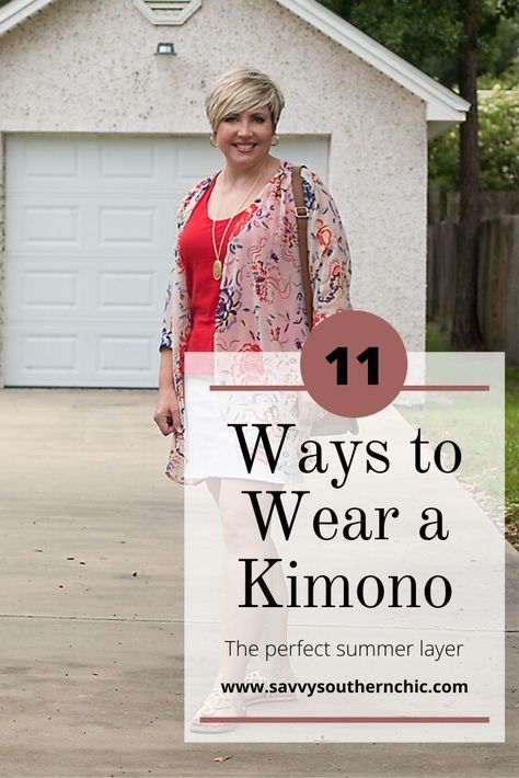 How To Style A Kimono Outfits, Kimono Outfit Jeans, How To Wear A Kimono Outfits, How To Wear Kimono Outfit Ideas, Short Kimono Outfit, Outfit With Kimono, Ways To Wear A Kimono, Kimono Cardigan Outfit, Kimono Summer Outfit