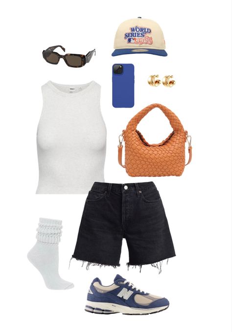 Mets Game Outfit, Prada Pr 17ws, Sports Day Outfit, Mets Game, Summer Baseball, Sneakers New Balance, New York Outfits, Game Outfit, Daily Outfit Inspiration